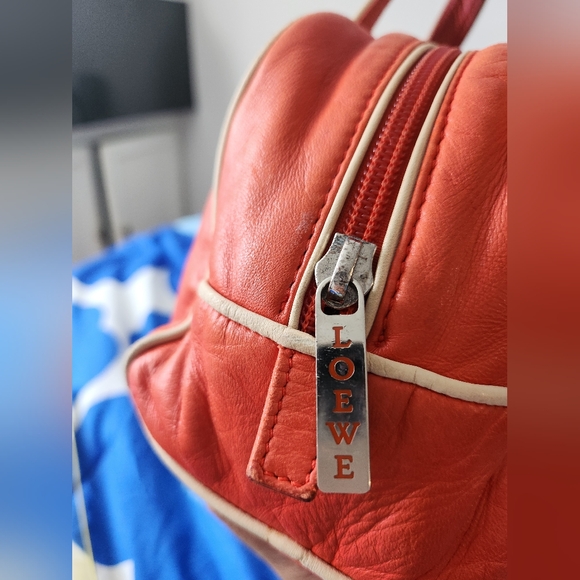 Loewe Red Leather Women's Bag - Picture 6 of 8